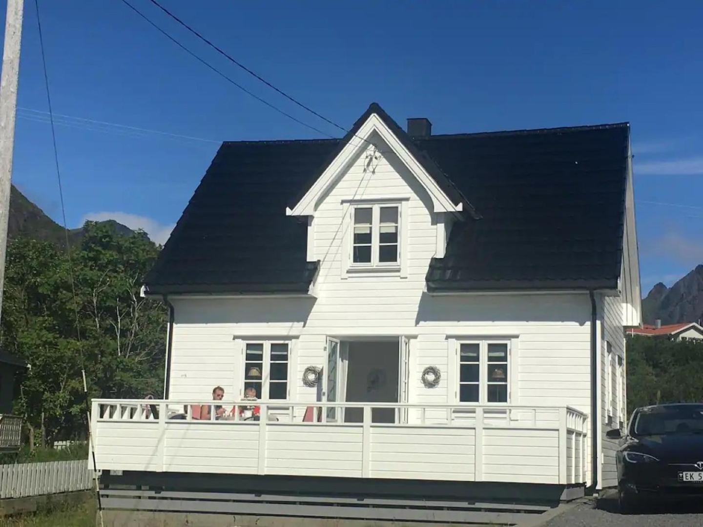 Utsiktsperle Pa Reine I Lofoten ภายนอก รูปภาพ