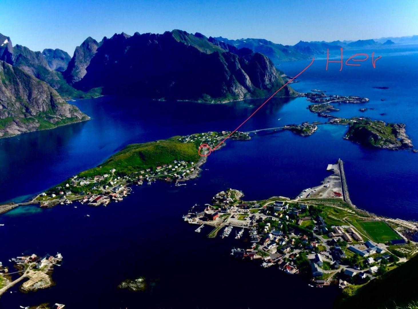 Utsiktsperle Pa Reine I Lofoten ภายนอก รูปภาพ